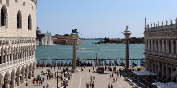 overtourism-venice